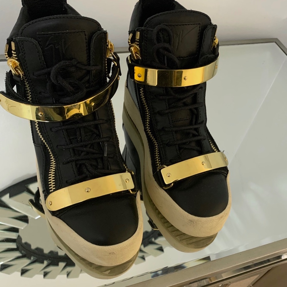 Giuseppe Zanotti Black Leather High-Top Sneakers